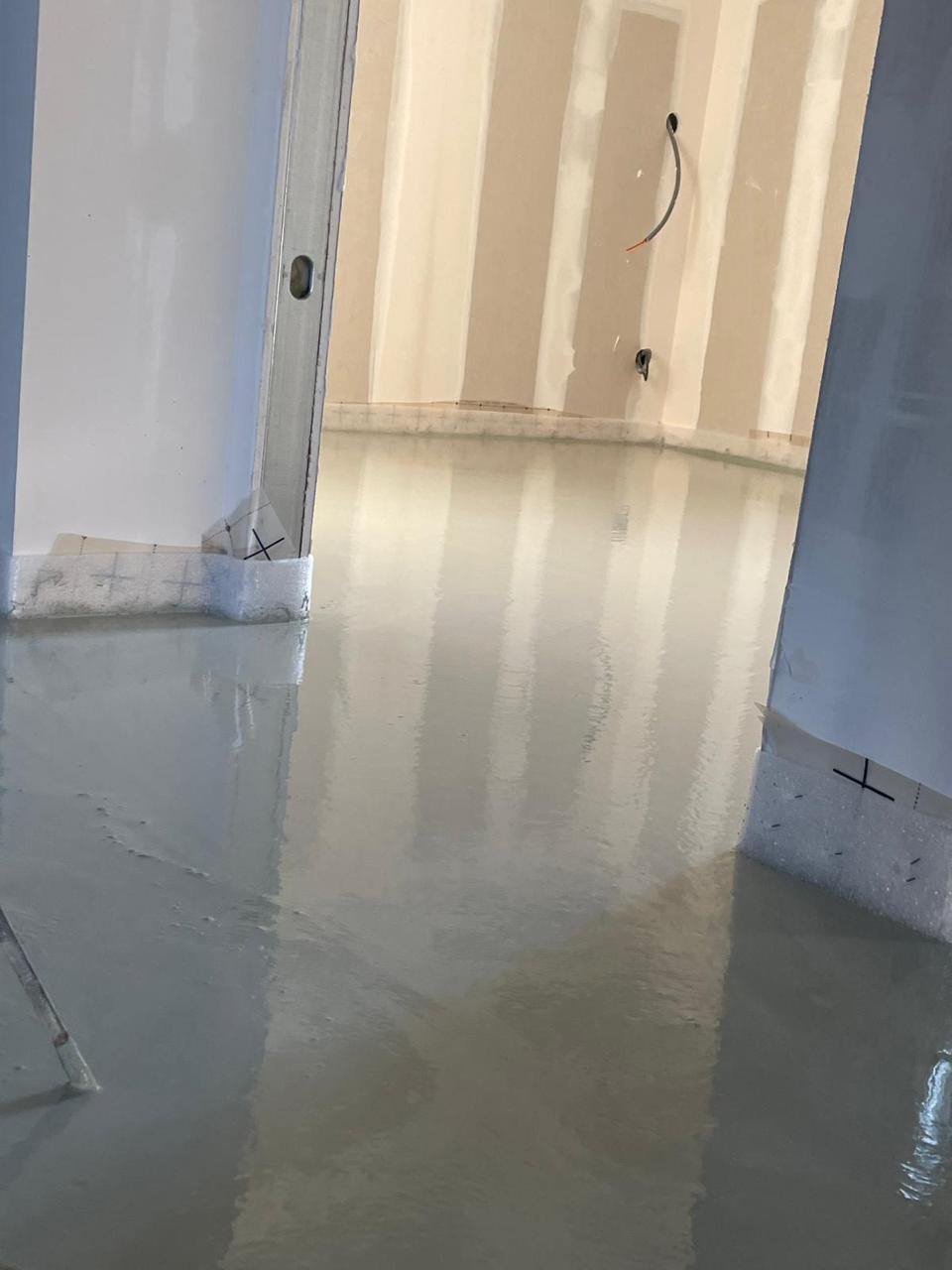 Chantier chape liquide - Top'Isol